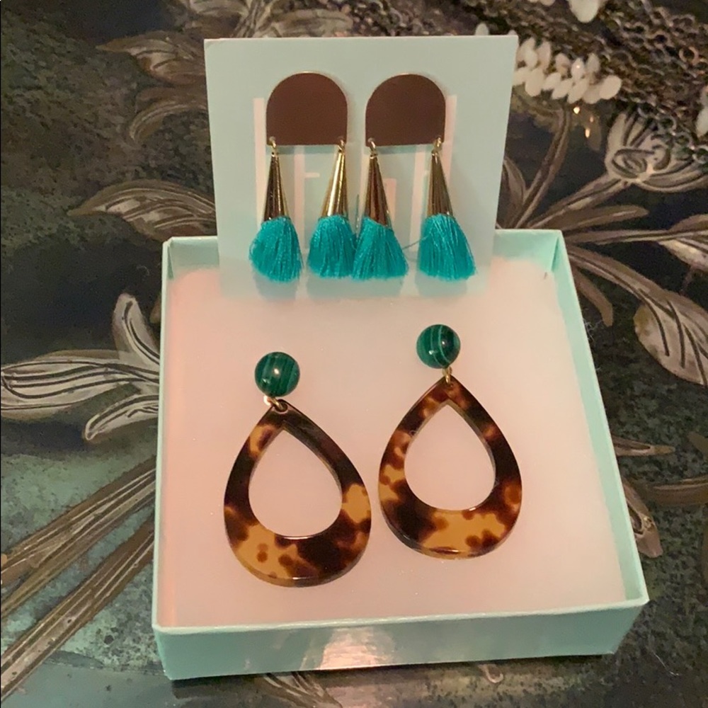 Two pairs of fashion earrings. Brand new